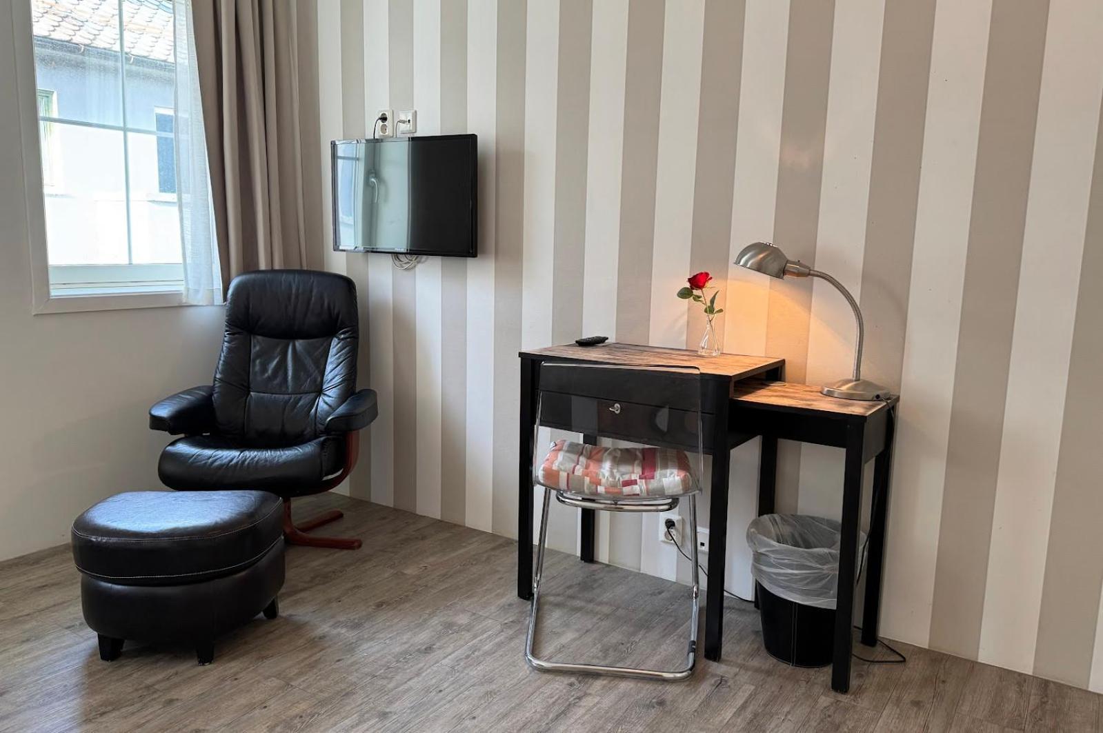 Jibben Hotell Maloy Exterior foto